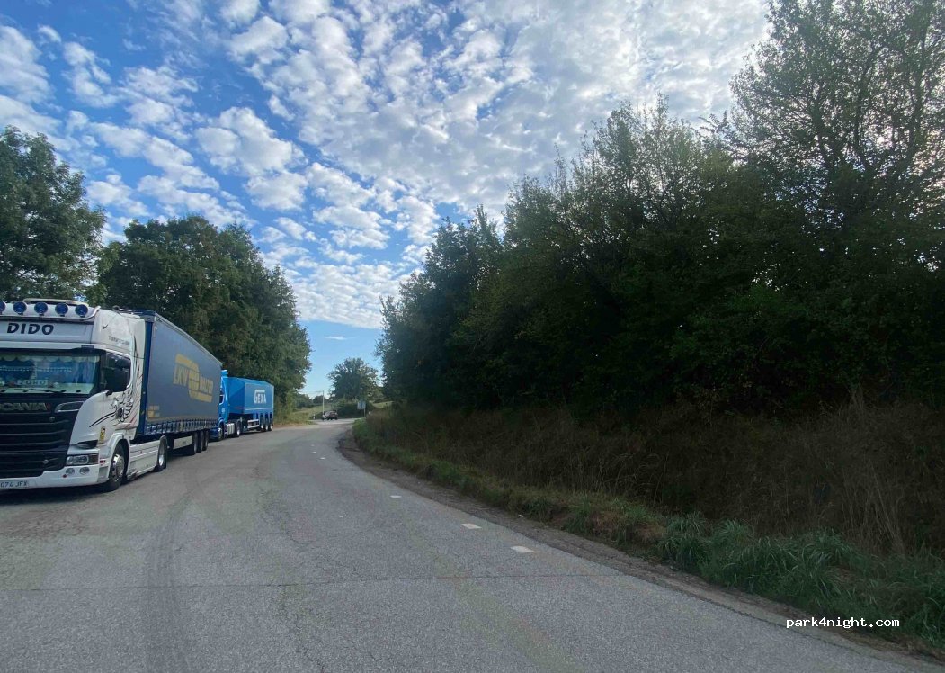 (87190) Droux - Route nationale 145 — foto