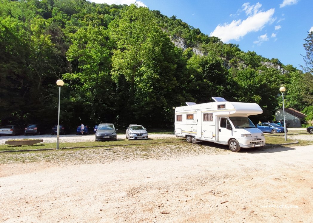 (3517) Miskolc - 49 Erzsébet sétány — foto