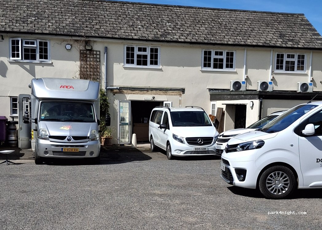 (TA10 0RA) Langport - A372 — foto 4