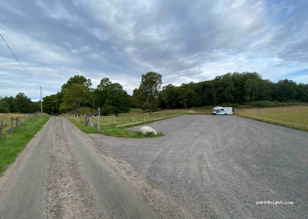 (311 61) Ullared - Unnamed Road — foto 2