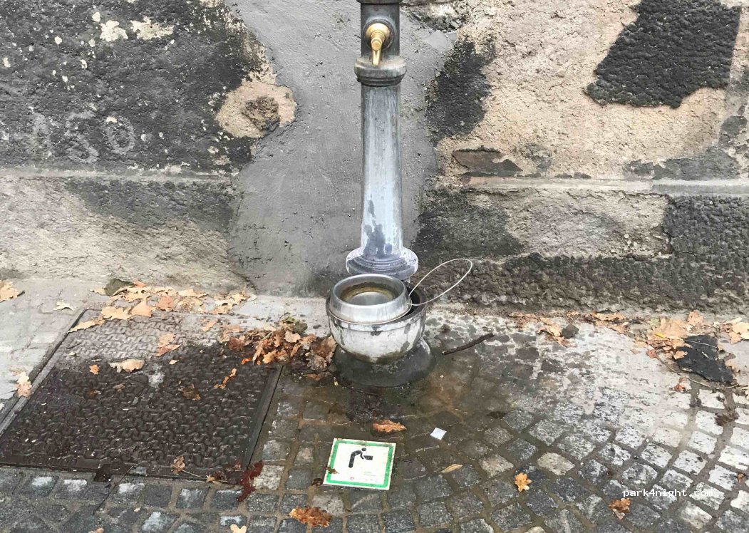 (1000) Ljubljana - 6 Križevniška ulica — foto