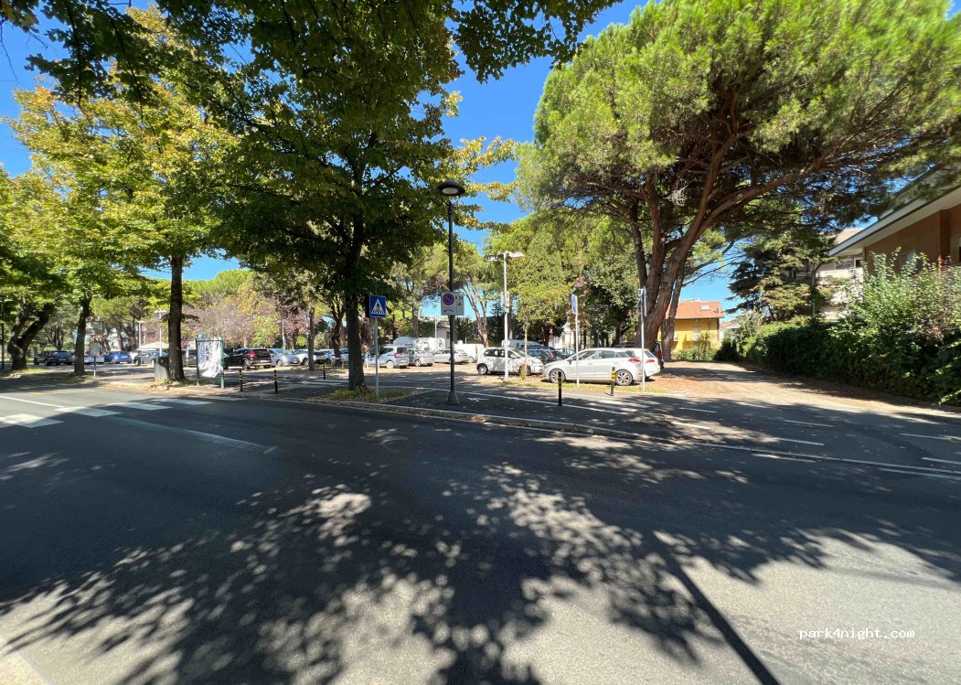 (47838) Riccione - 20 Viale Vittorio Emanuele II — foto
