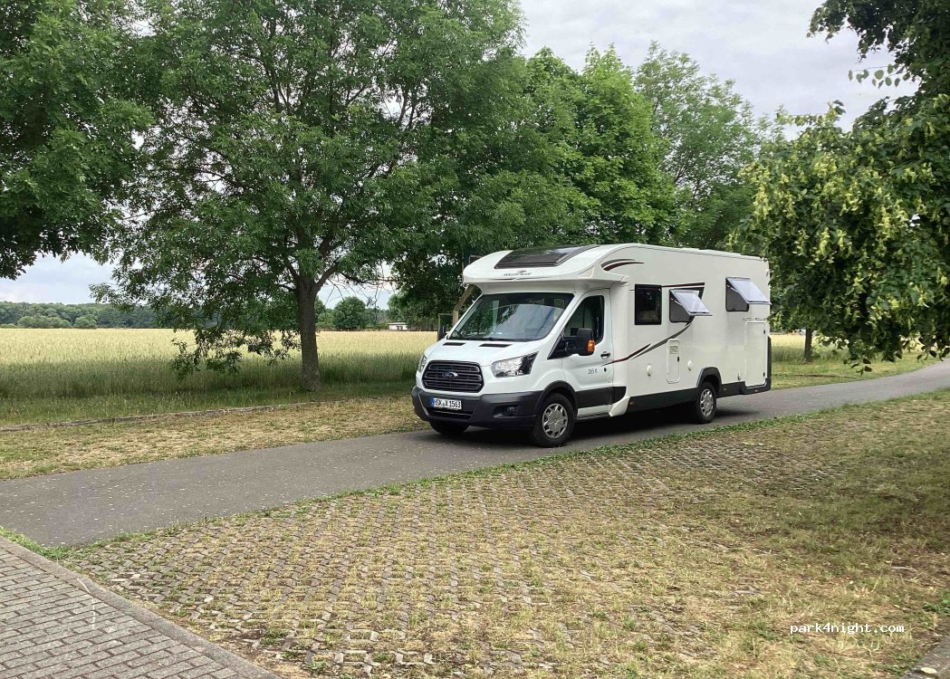 (04860) Torgau - Unnamed Road — foto 3
