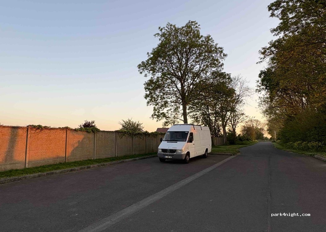 (14880) Hermanville-sur-Mer - D60 — foto