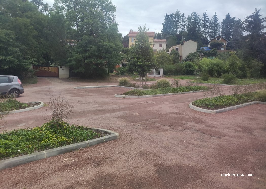(42153) Riorges - 161 Chemin de la Rivoire — foto