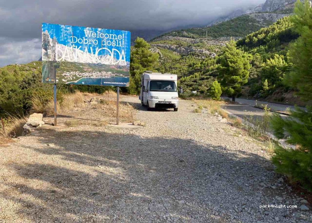 (21300) Makarska - — foto