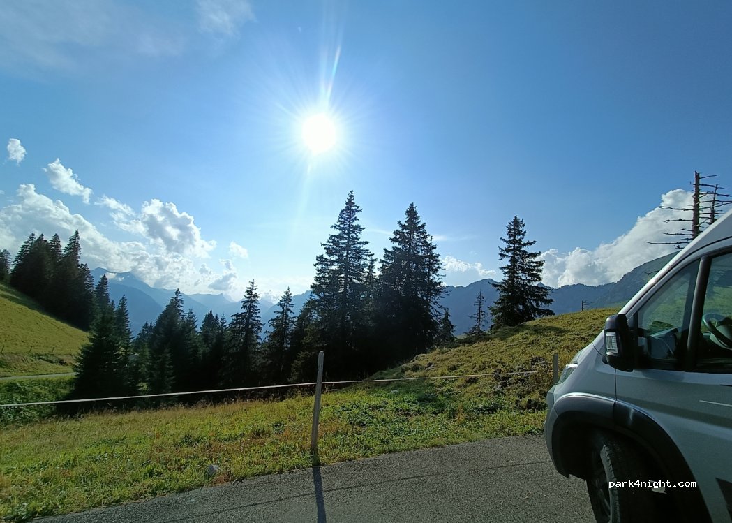 (3766) Boltigen - Unnamed Road — foto 4
