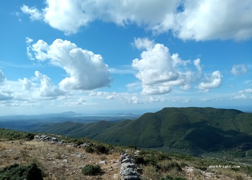 (246 00) AMYGDALITSA ANEMOGENITRIES - Unnamed Road — foto 3