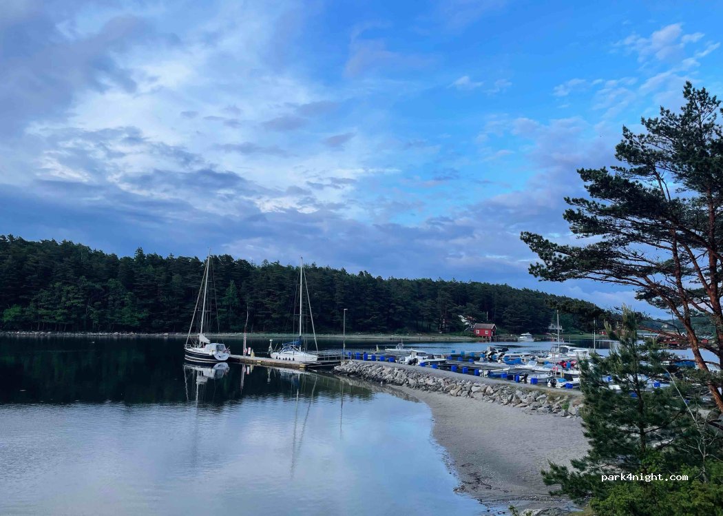(452 95) Strömstad - 35 LÅNGESANDSVÄGEN — foto 3