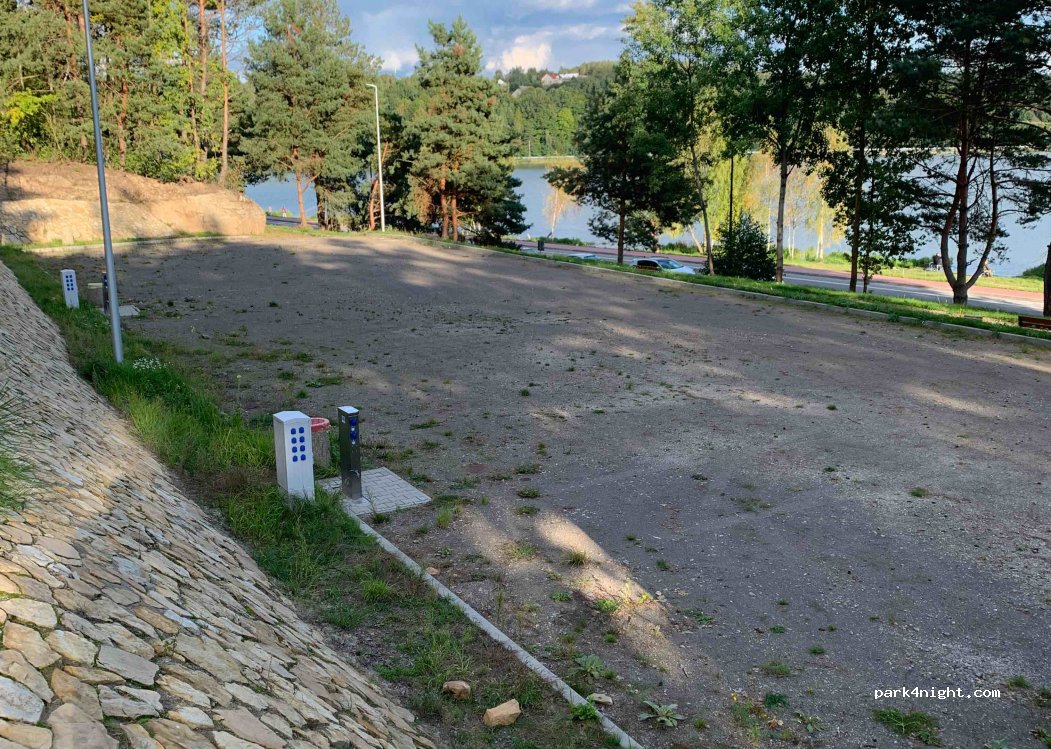 (27-230) Brody - Panoramiczna — foto 2
