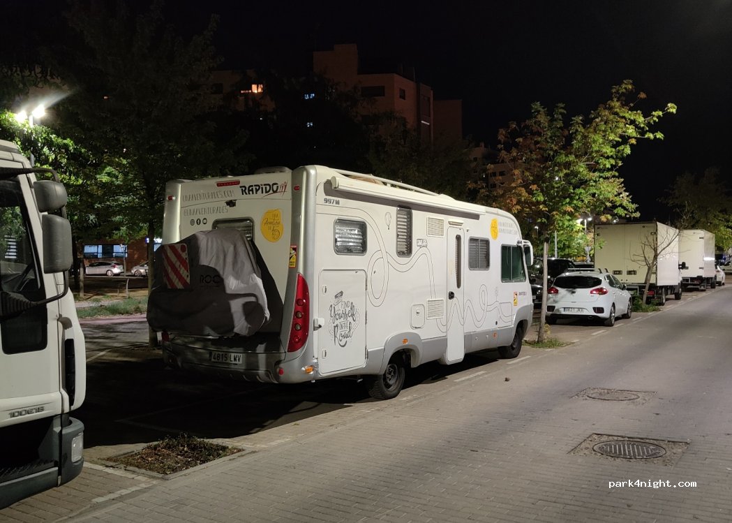 (28938) Móstoles - 9001A Calle Andrómeda — foto