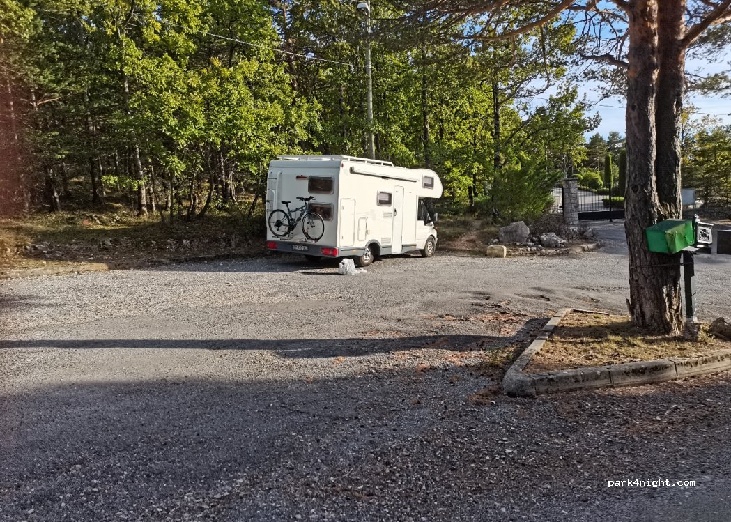 (06460) Saint-Vallier-de-Thiey - Chem. de Sainte-Anne — foto
