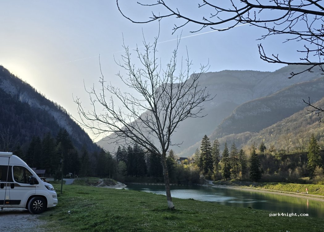 (74230) Thônes - Route d'Annecy — foto 5