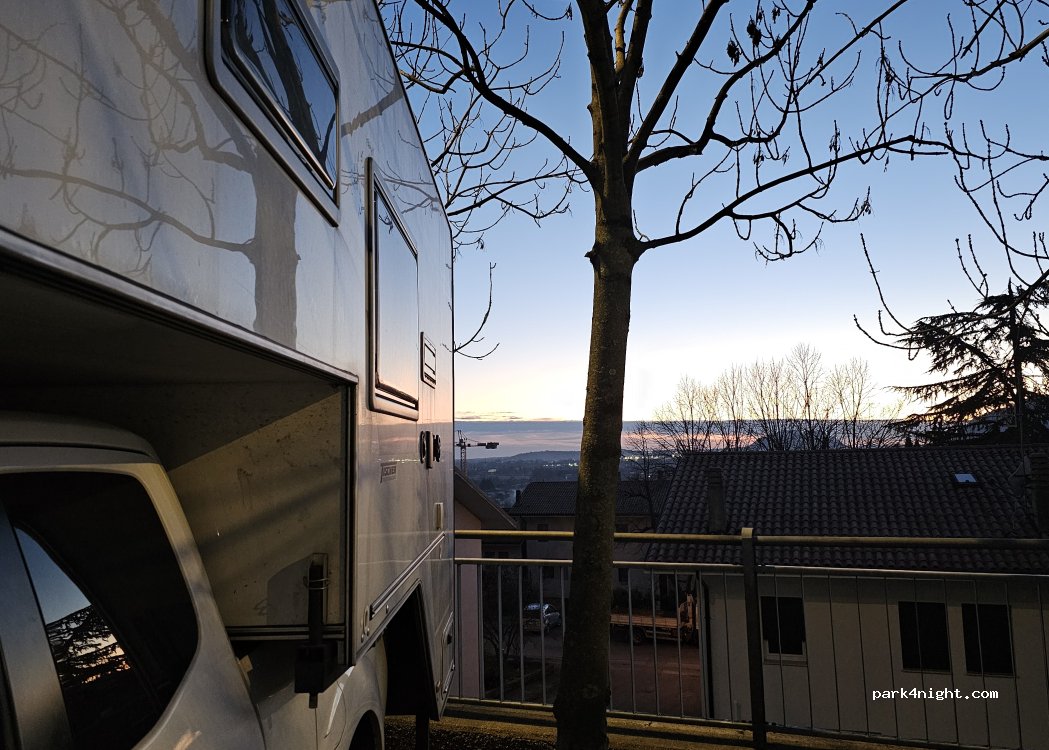 (33013) Gemona - Piazzale Monsignore Battista Monai — foto 5