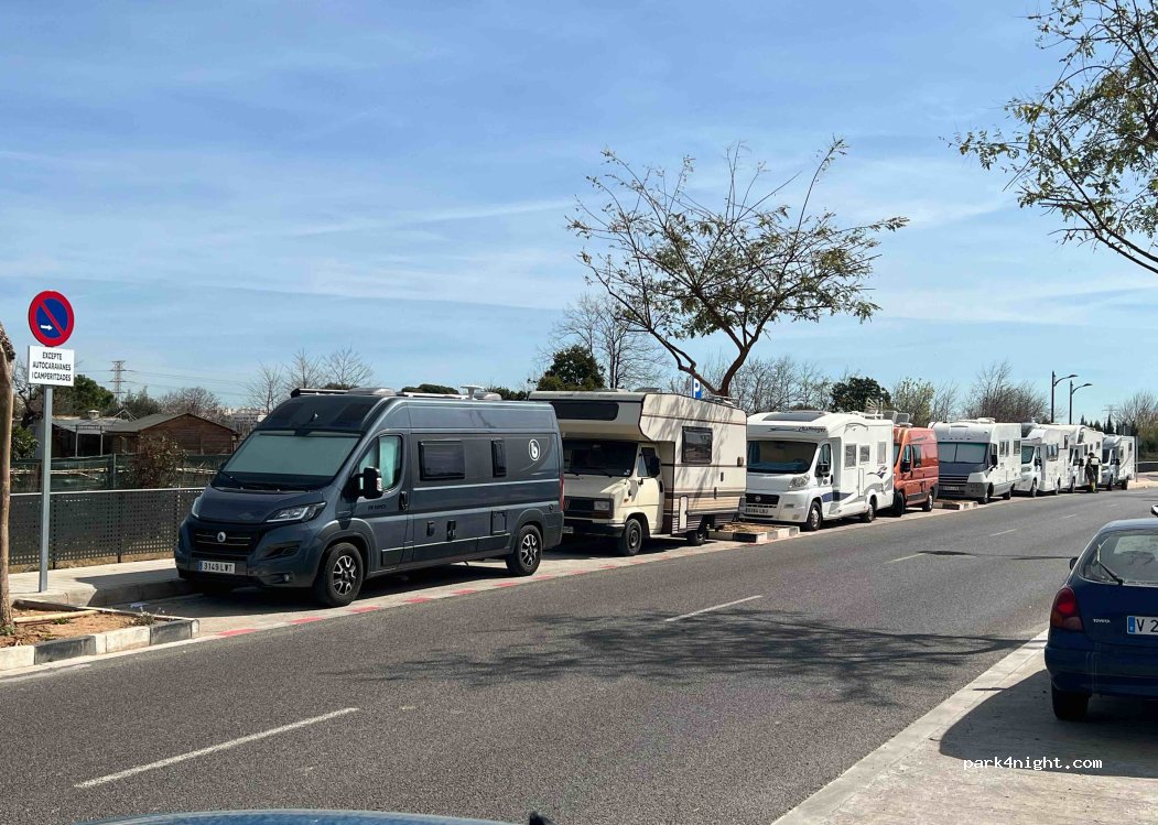 (46940) Manises - 190 Plaça Num 7 — foto 3