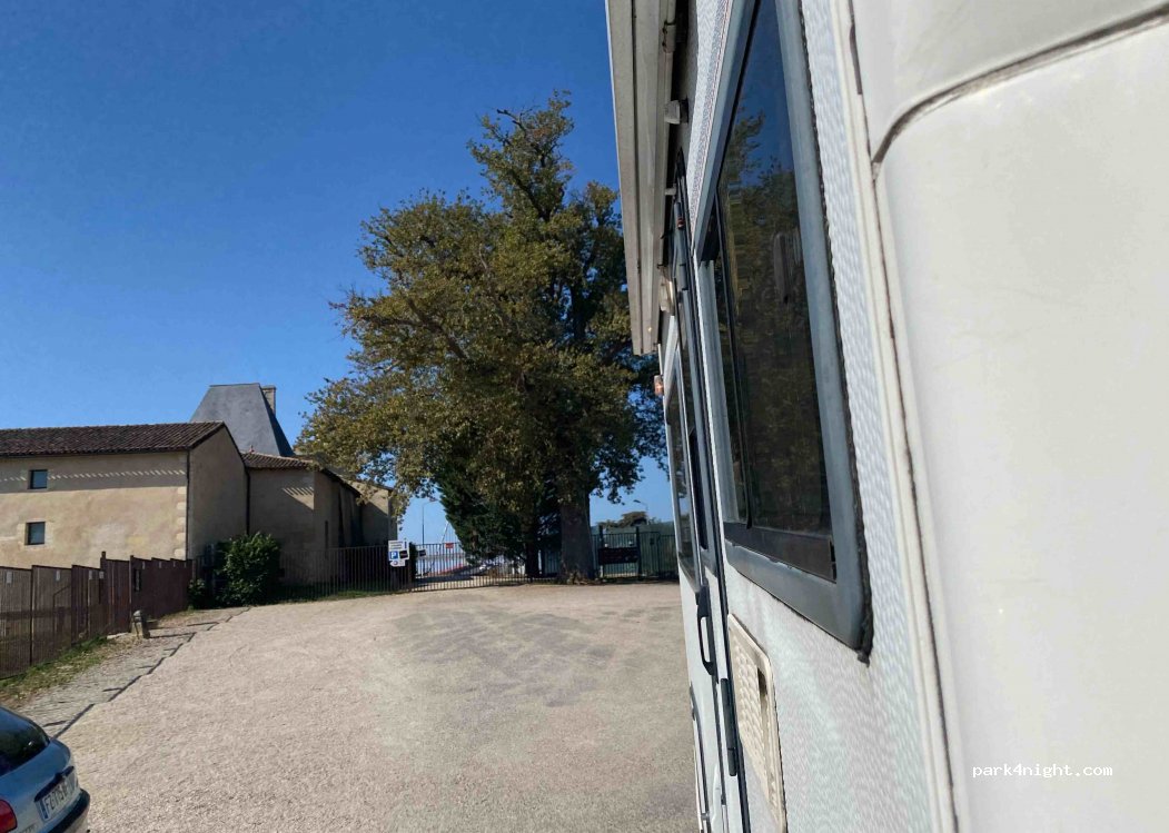 (33310) Lormont - 6 Rue de Berry — foto