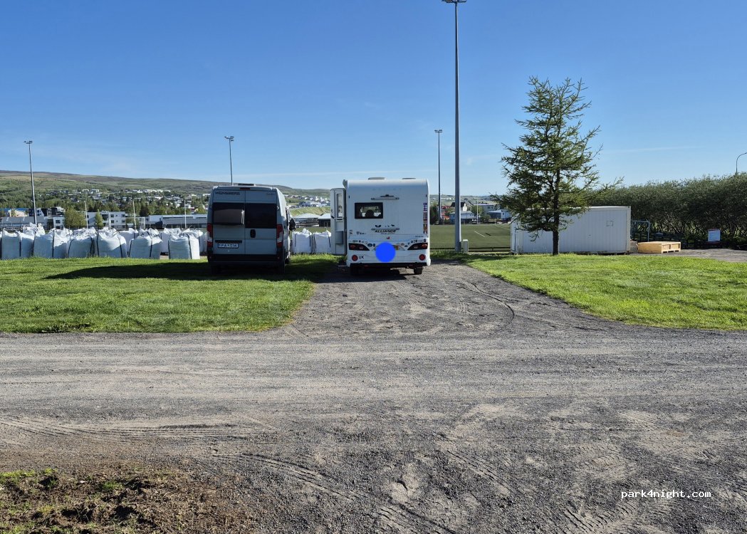 Husavik Campground — foto 5