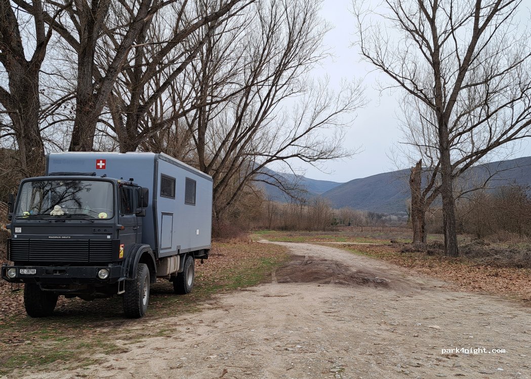 (640 09) Stavroupoli - — foto 2