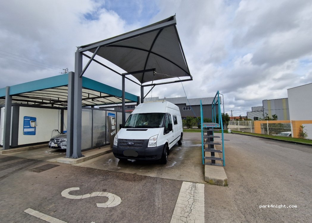 (2500-303) Caldas da Rainha - 76 Avenida Infante Dom Henrique — foto