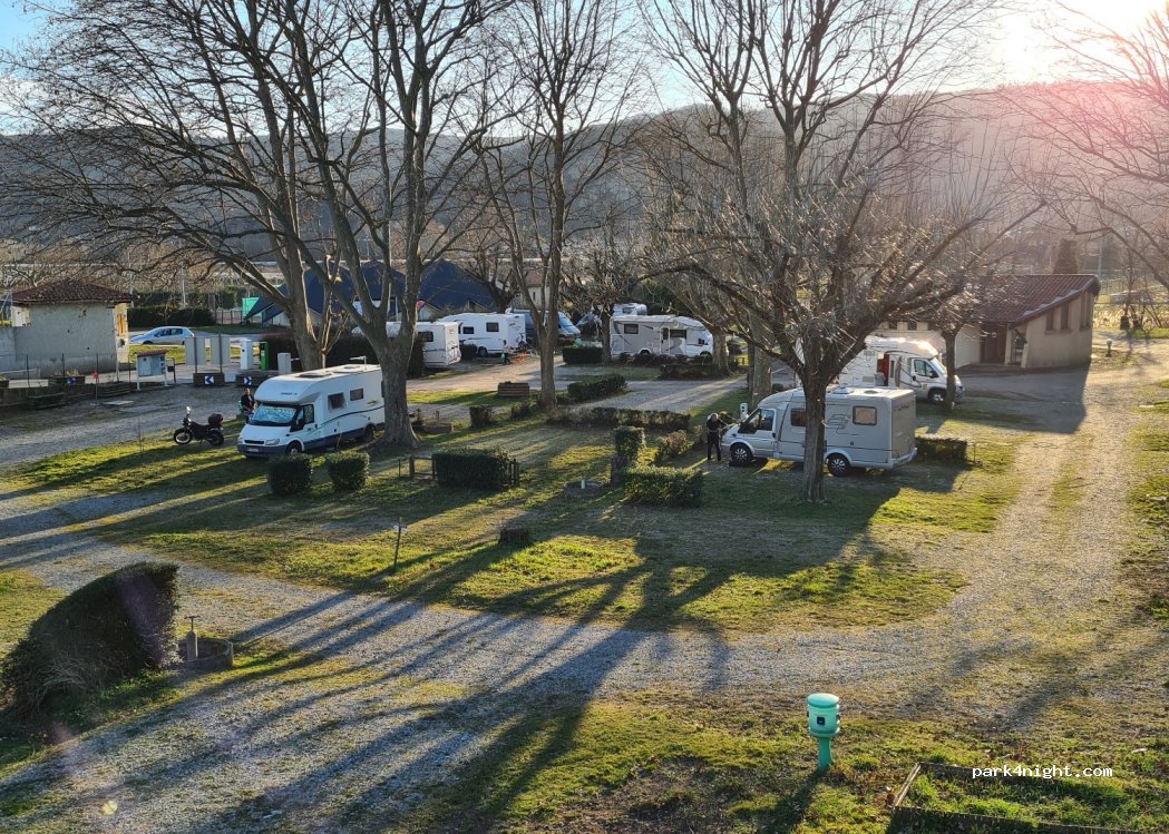 (26600) La Roche-de-Glun - 18 Rue de Crussol — foto