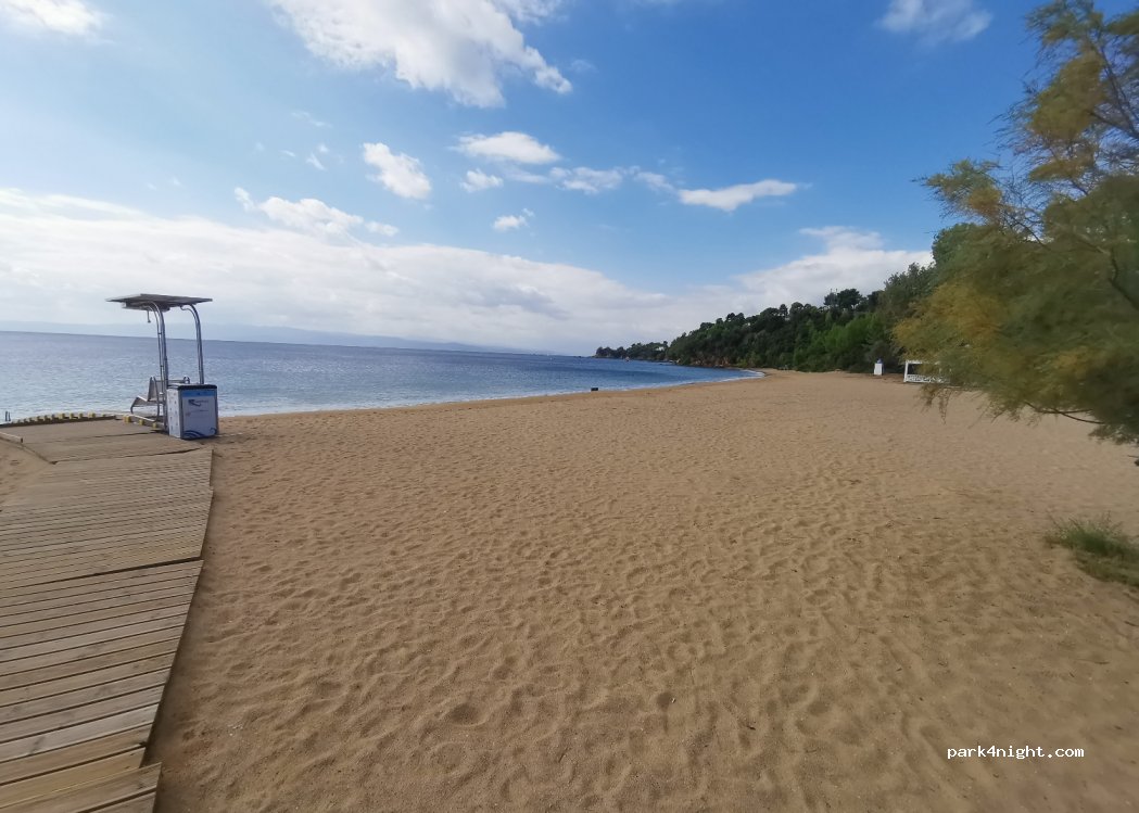 (370 02) Skiathos - Unnamed Road — foto 2