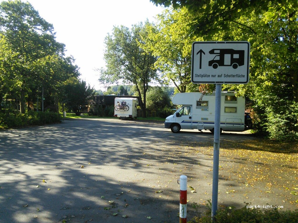 (34479) Breuna - 5 Schulstraße — foto