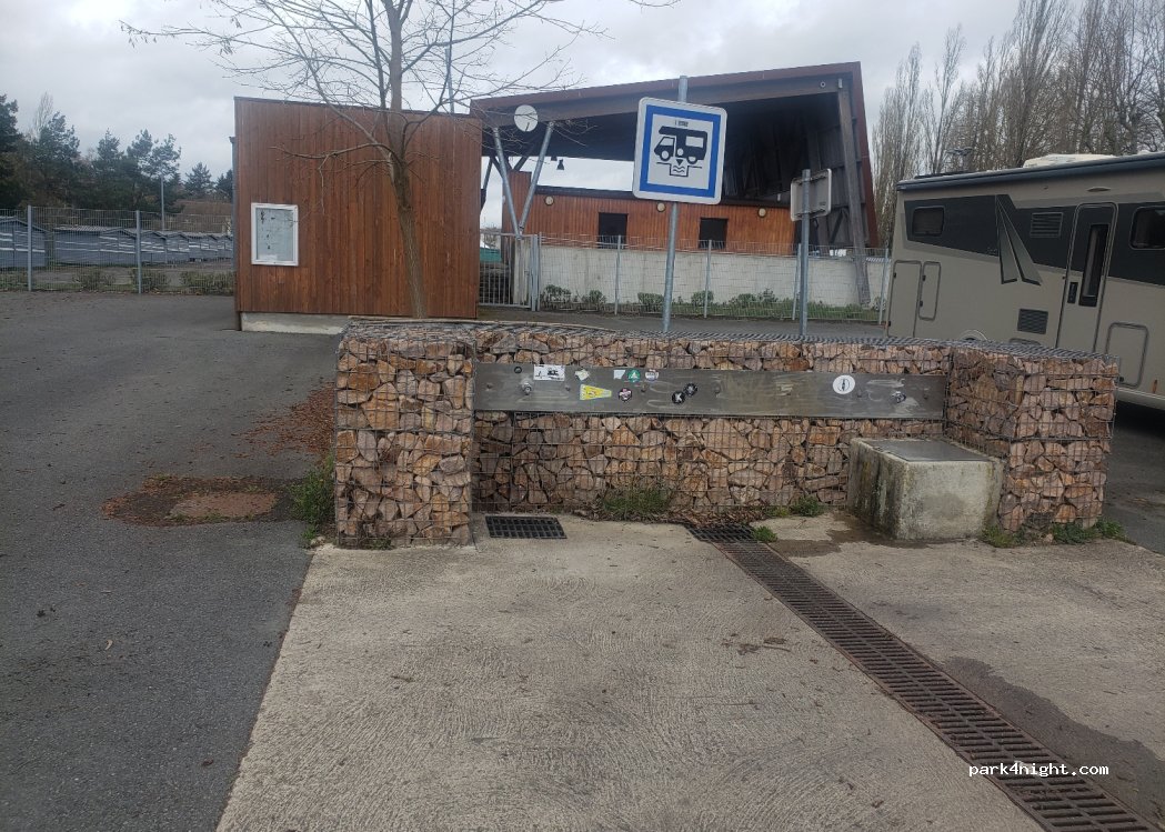 (63700) Saint-Éloy-les-Mines - 157 D2144 — foto 2