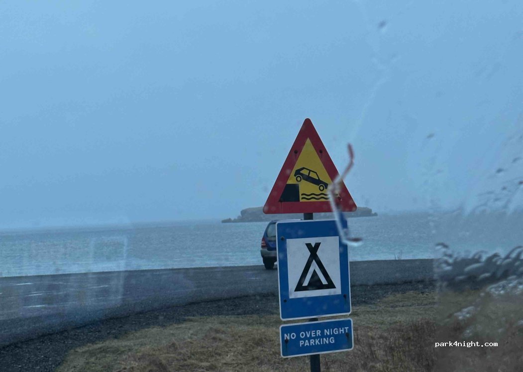 Höfn - Unnamed Road — foto 2