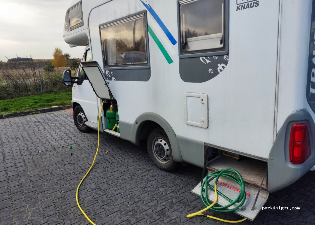 (05-610) Broniszew - E77 — foto