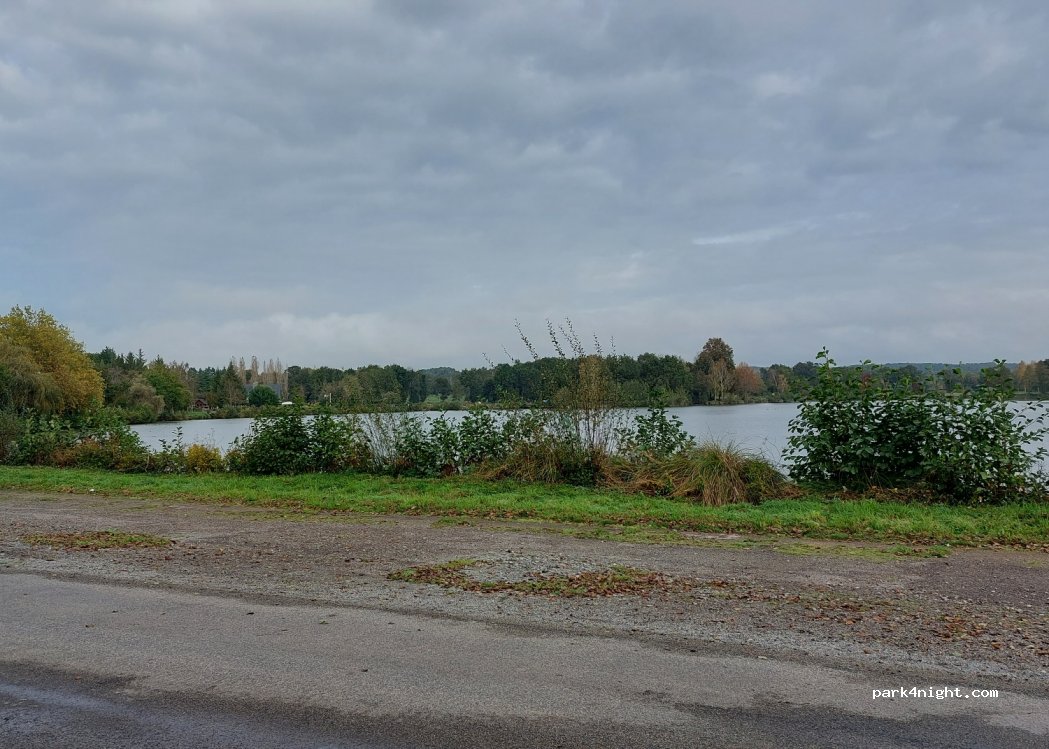 (56910) Carentoir - Unnamed Road — foto