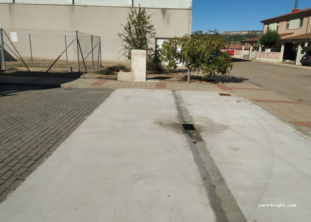 (47350) Quintanilla de Onésimo - — foto