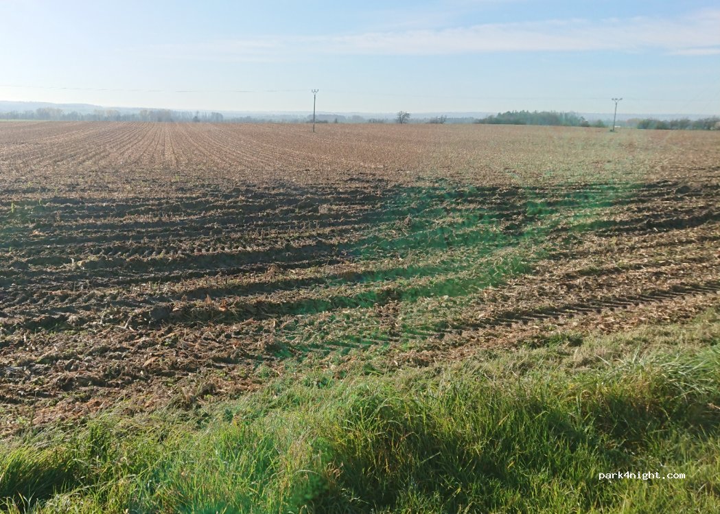 (534 01) Trusnov - 30513 — foto 2