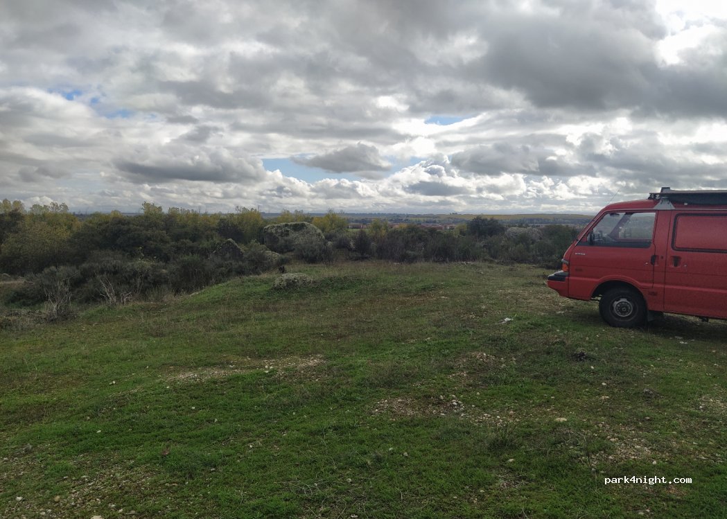 (10493) Robledillo de la Vera - — foto