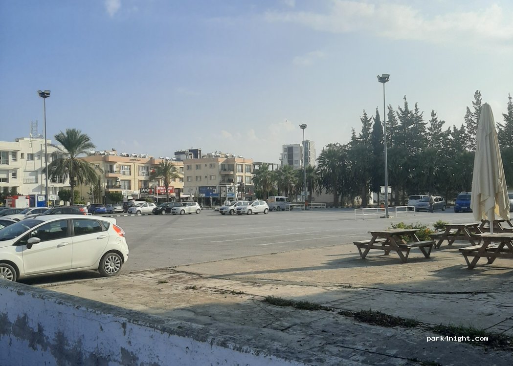 Karakum - 12 Uğur Mumcu Bulvarı — foto