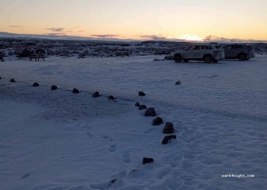 Reykjahlíð - Unnamed Road — foto 3