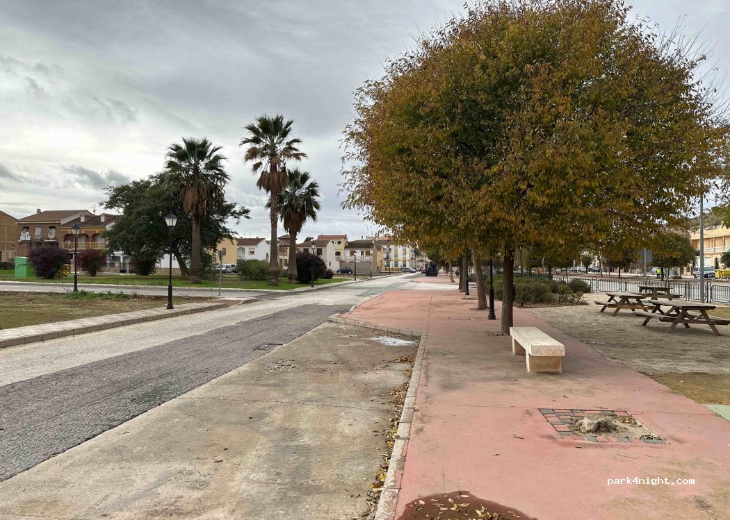 (29300) Archidona - 237 Urbanización Chico Alberiz — foto