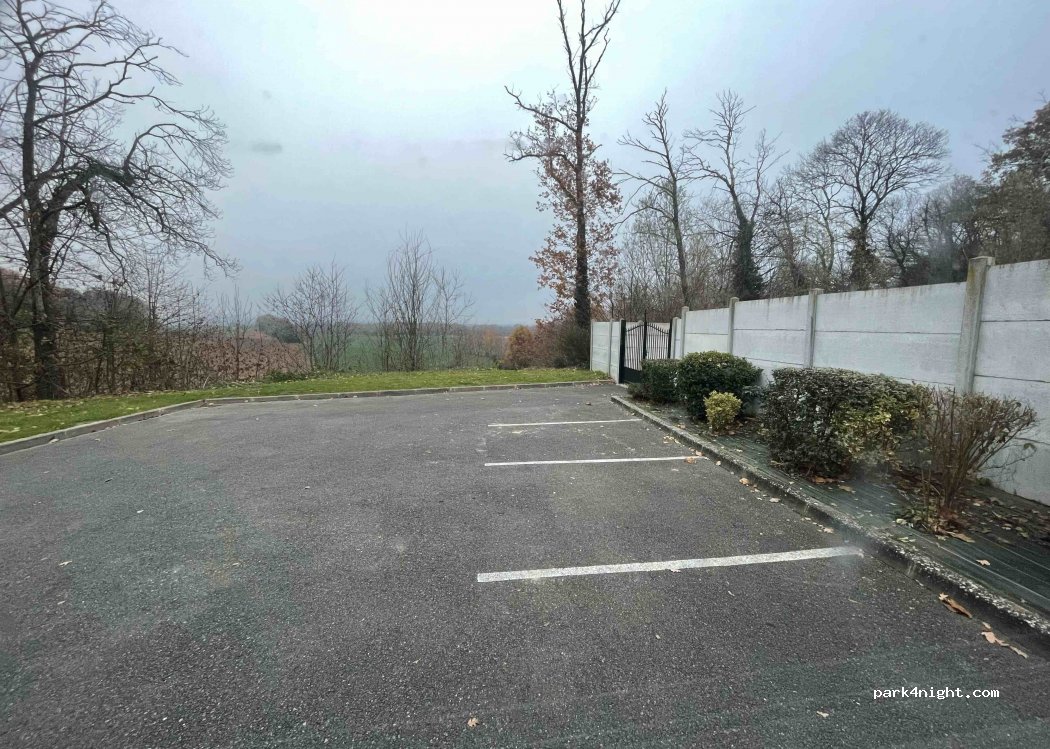 (91530) Saint-Chéron - 46 Route de Rambouillet — foto