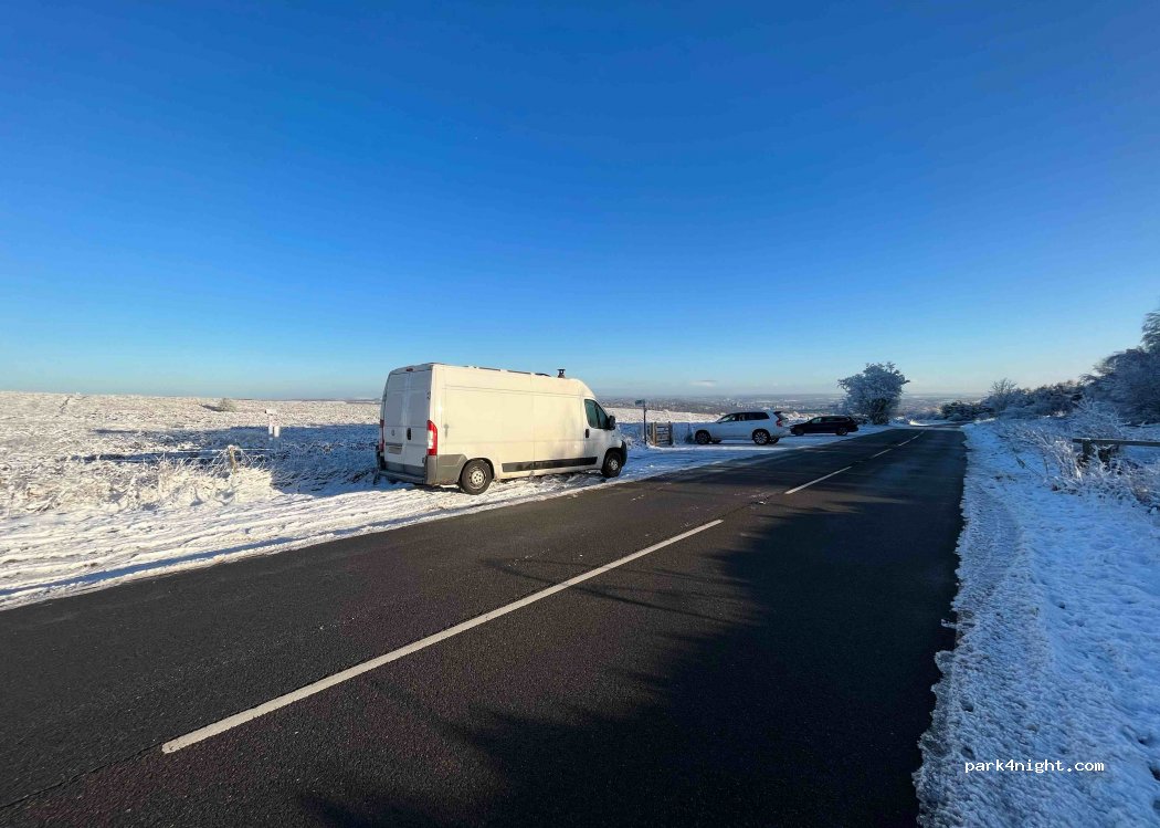 (S11 7TU) Sheffield - Ringinglow Road — foto