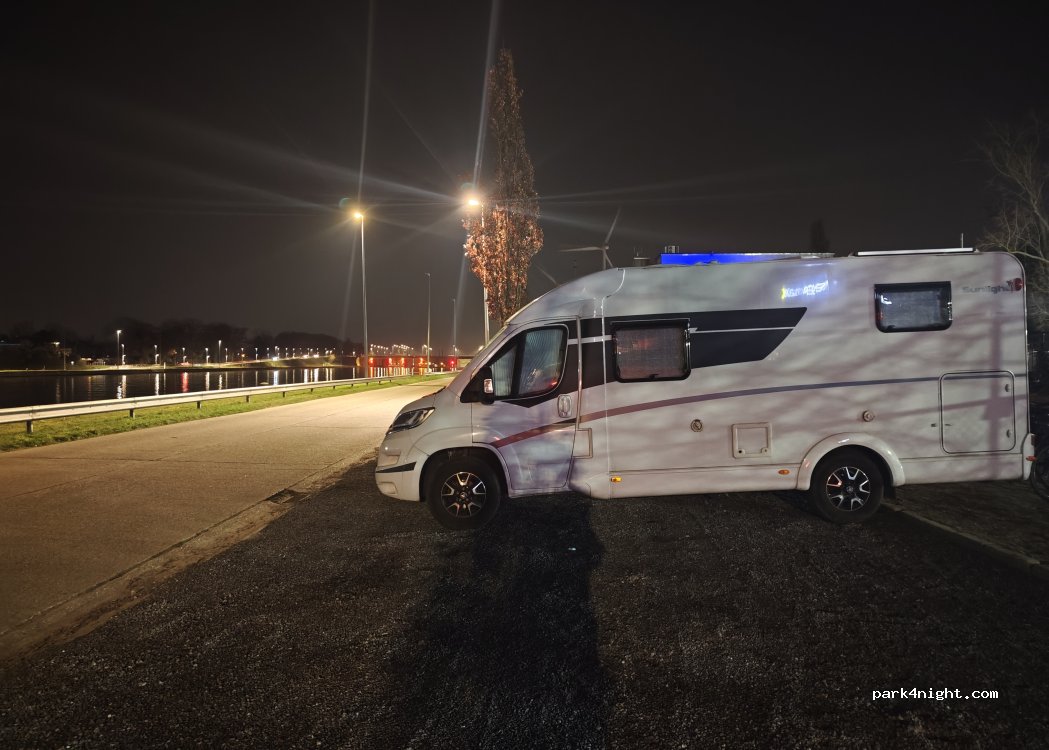 (3500) Hasselt - 3344 Scheepvaartkaai — foto 2