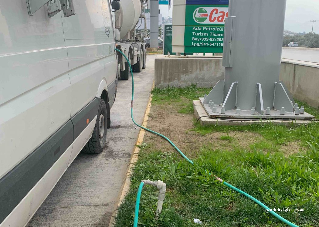 (09400) Kuşadası - D515 — foto