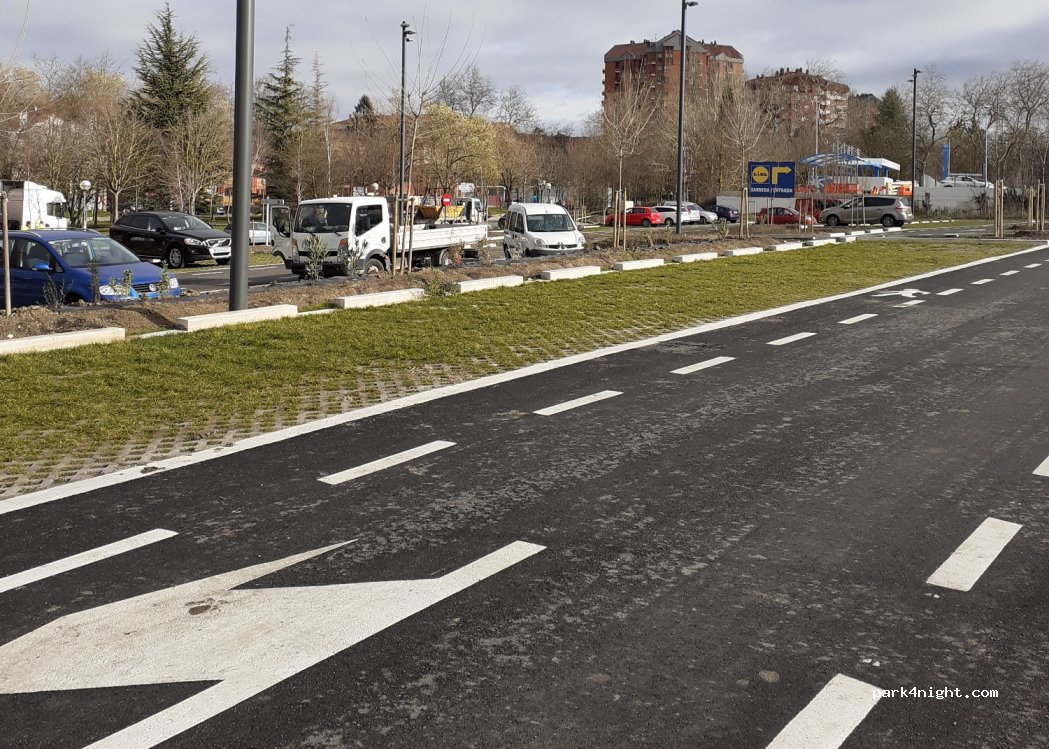 (01006) Gasteiz - 12 Campo de los Palacios Kalea — foto