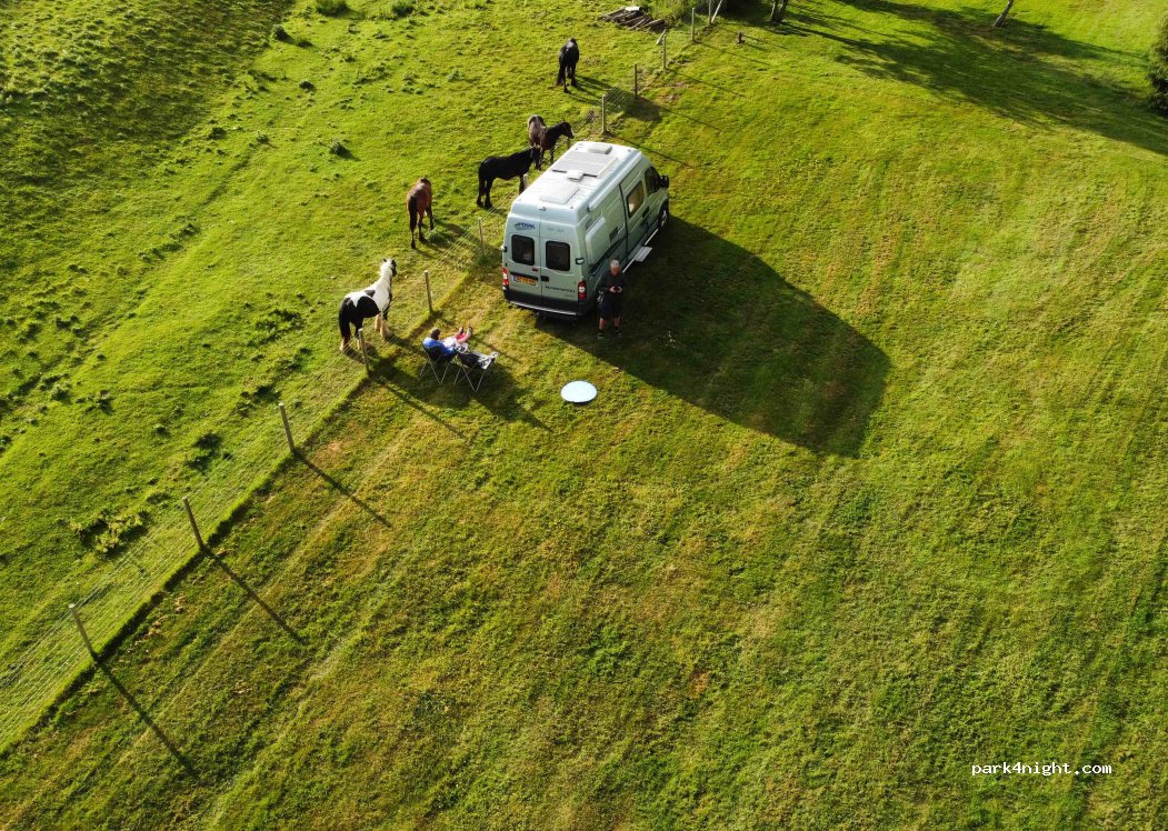 Edenside Caravan Park — foto