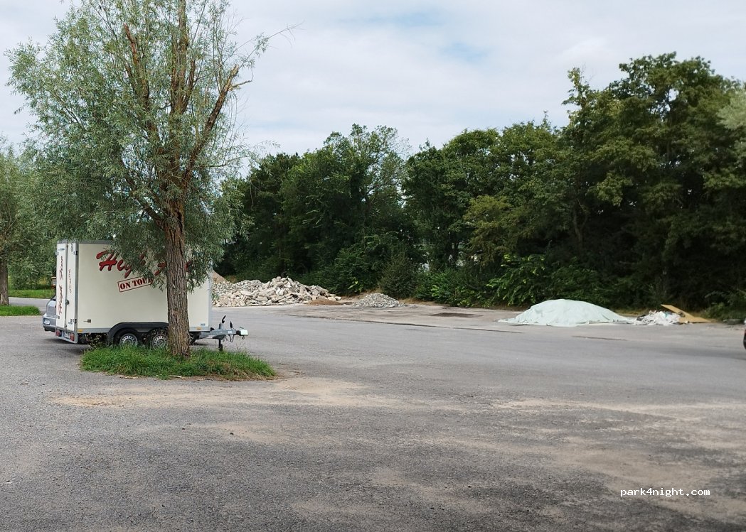(97478) Knetzgau - 82 Hauptstraße — foto 4