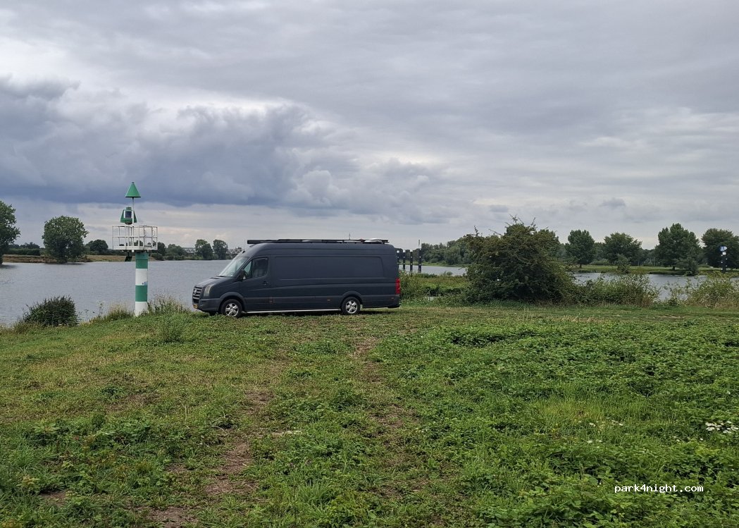 (6598) Heijen - De Witte Steen — foto 4
