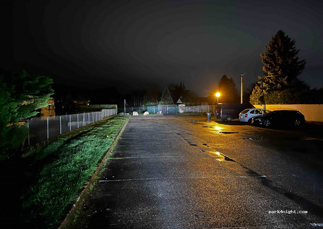 (38760) Varces-Allières-et-Risset - 1 Allée du Stade — foto