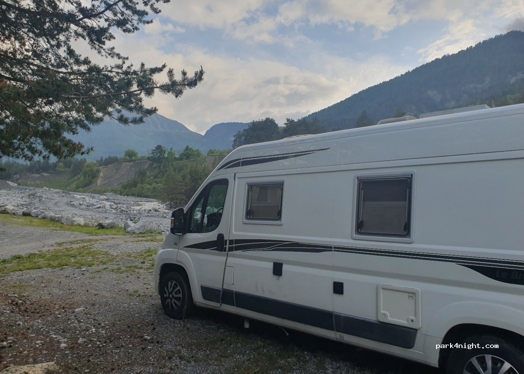 (10054) Cesana torinese - Frazione Mollieres — foto 4