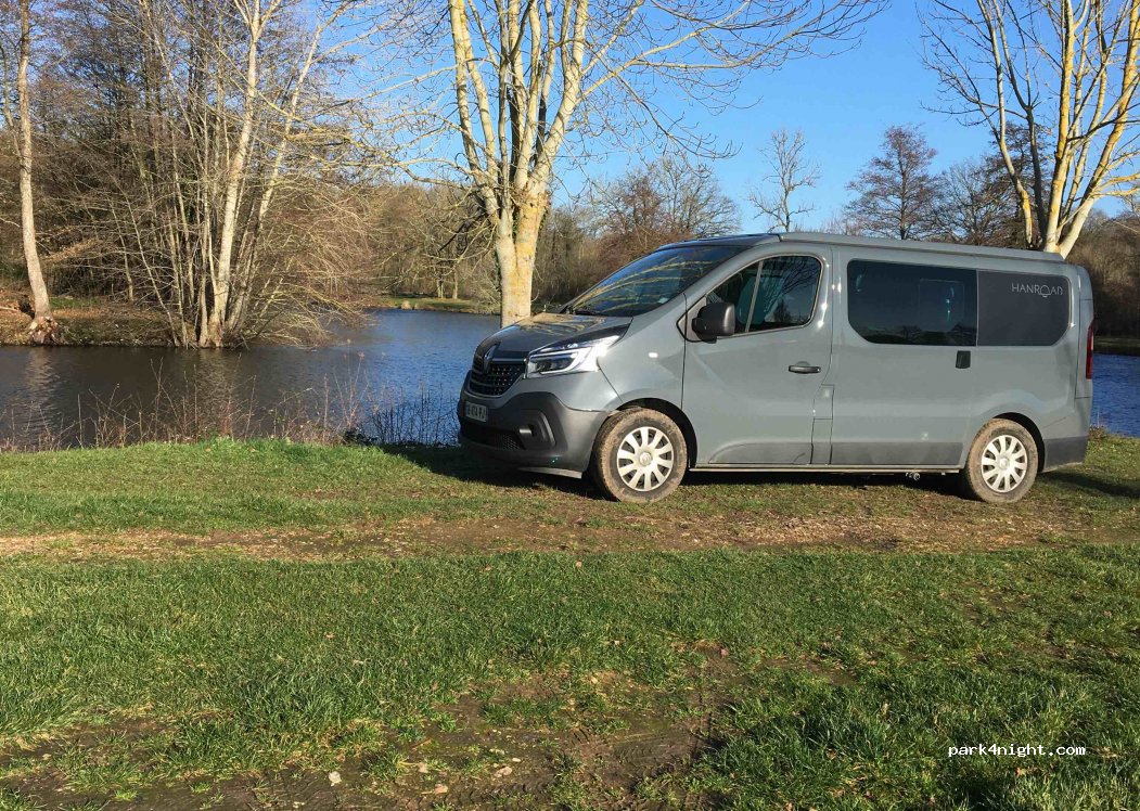 (28200) Saint-Denis-Lanneray - Unnamed Road — foto
