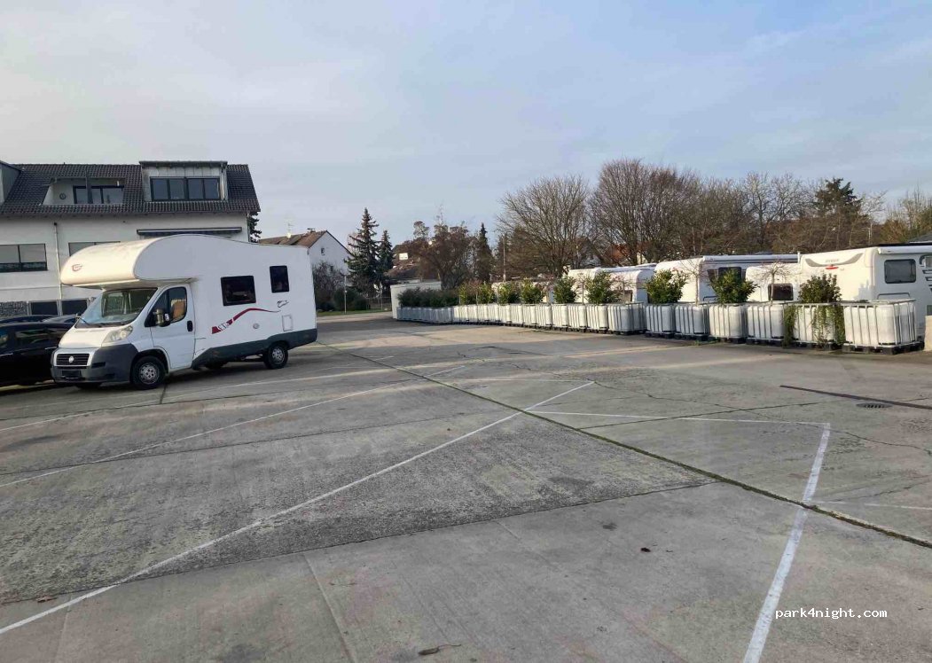 (64673) Zwingenberg - 15A Zwingenberger Straße — foto
