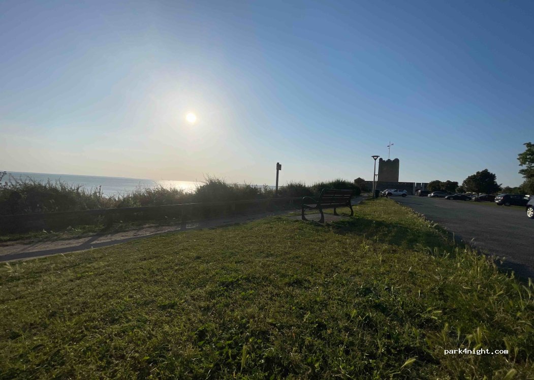 (17450) Fouras - Esplanade du Sémaphore — foto 3