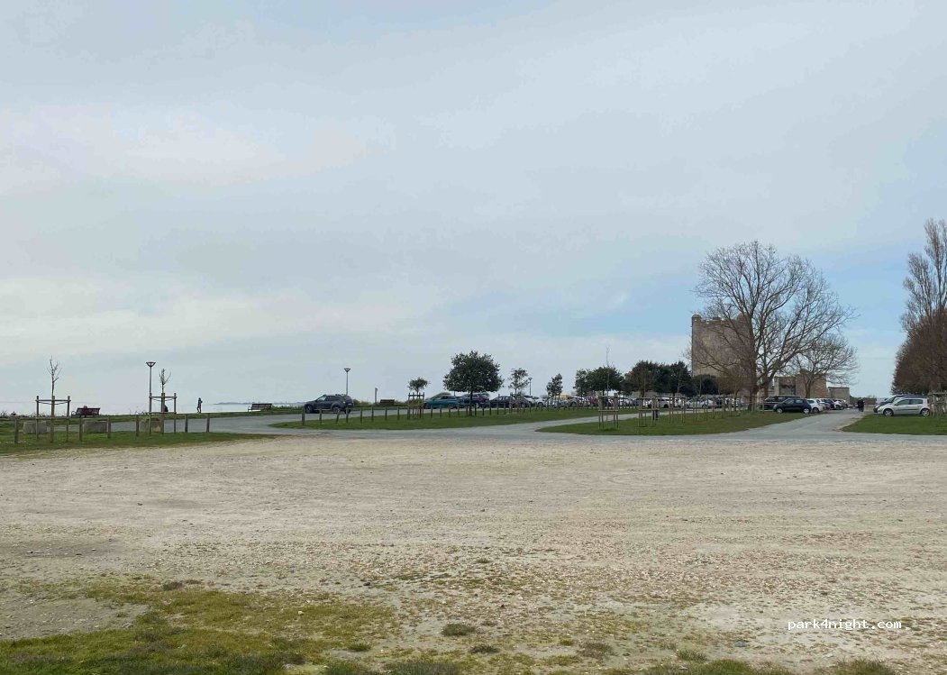 (17450) Fouras - Esplanade du Sémaphore — foto 5